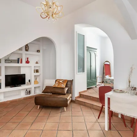 Luxury - Commodilla - Metro B Garbatella * Roma